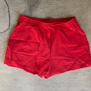 COPY - Outdoor voices shorts red L